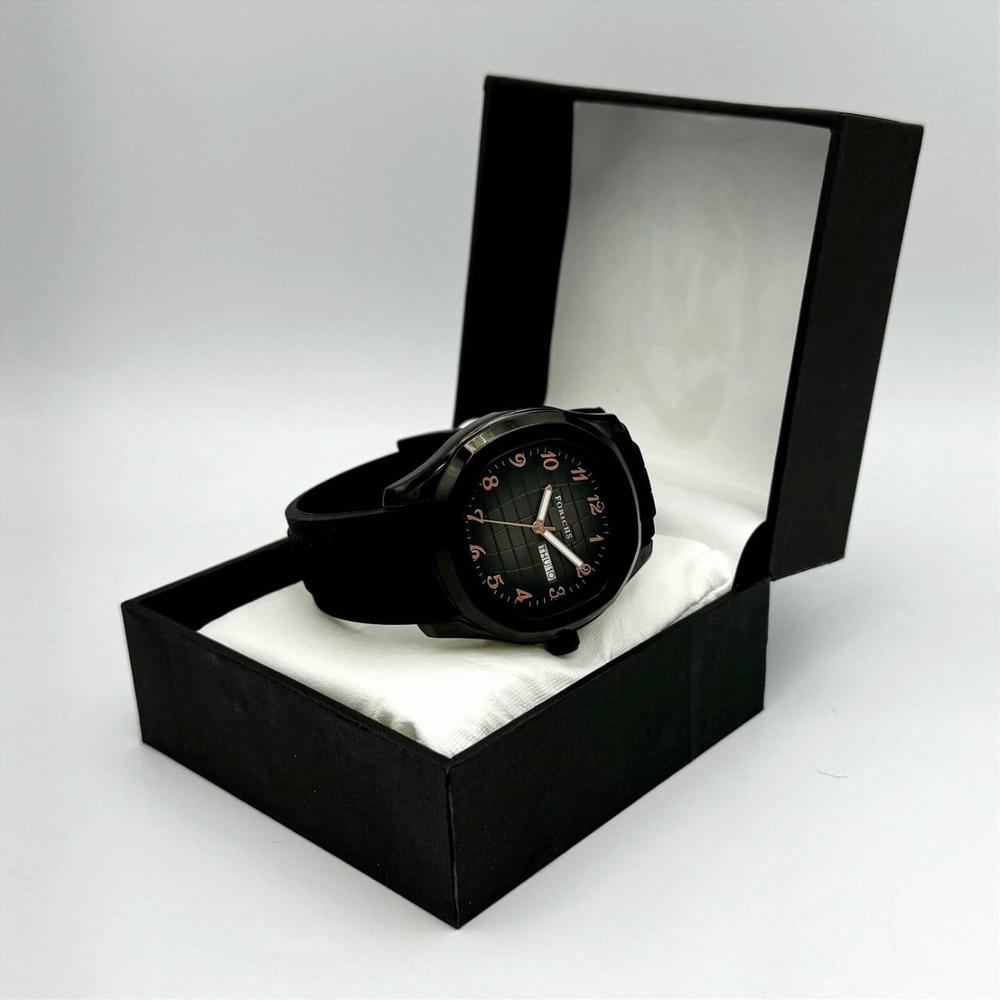 : Men's Stainless Steel Analogue Watch